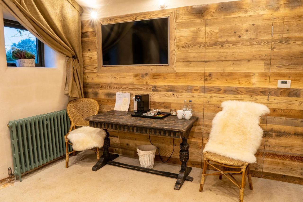 Hotel The Potting Shed Maidstone à Langley  Extérieur photo